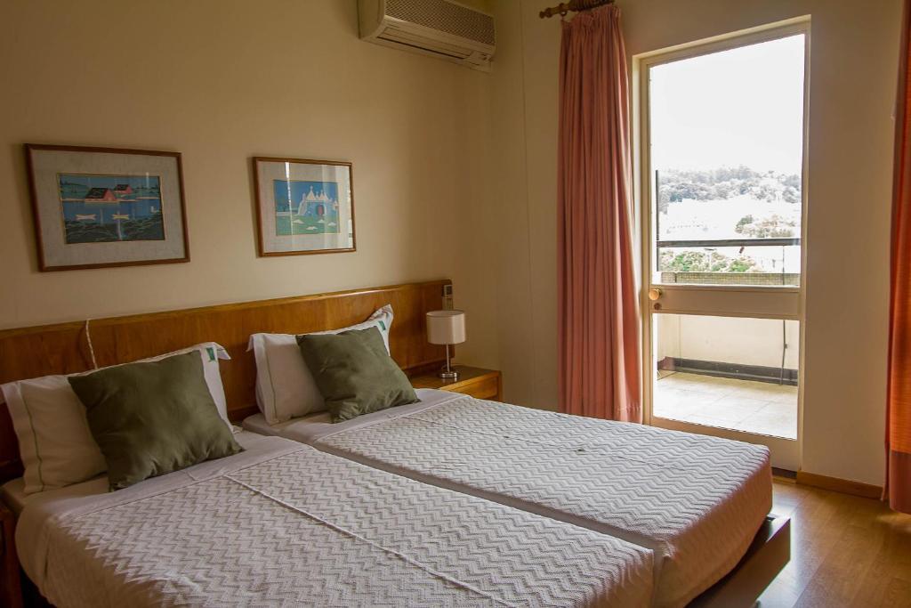 S. Mamede Hotel Guimaraes Phòng bức ảnh