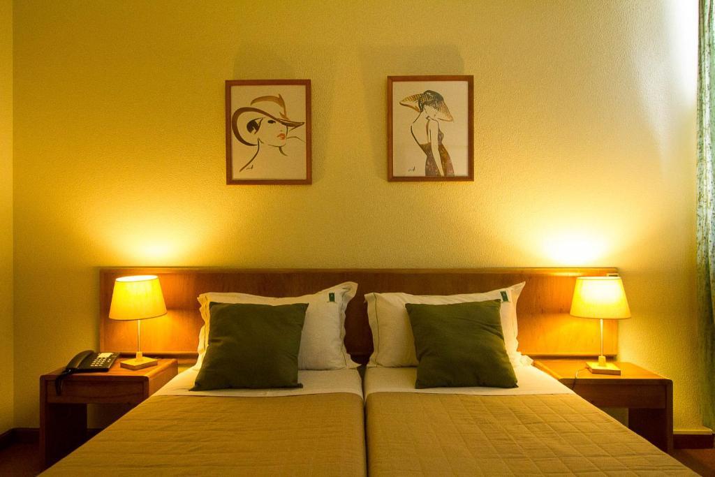 S. Mamede Hotel Guimaraes Phòng bức ảnh